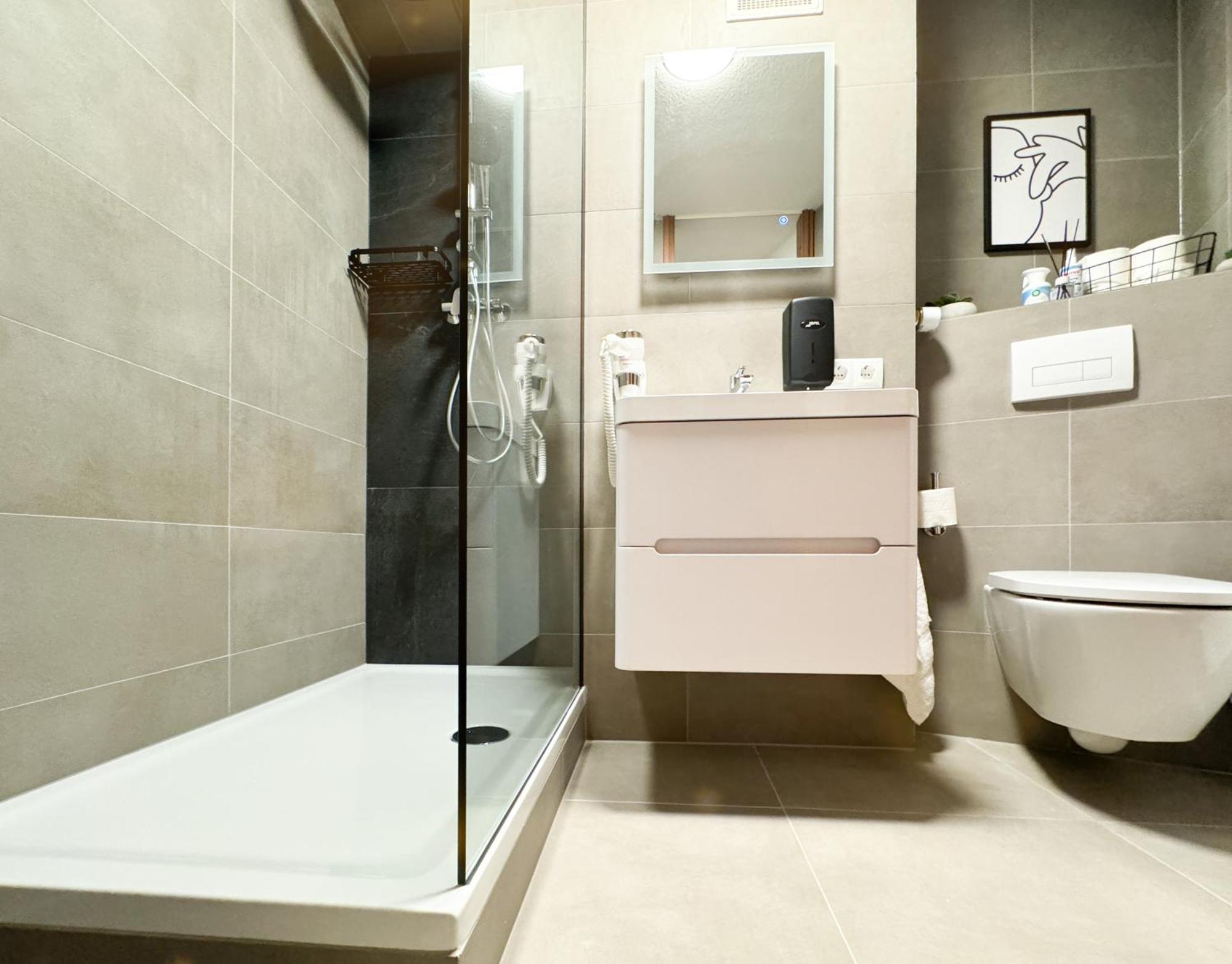 Modern Living In Karlsruhe - Frieden Apartments Εξωτερικό φωτογραφία
